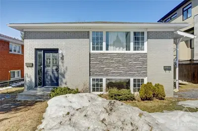 2703 VIOLET Street B, Britannia - Lincoln Heights and Area, ON K2B 6X1