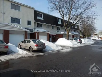2669 SOUTHVALE Crescent 53, Elmvale Acres and Area, ON K1B 4V2