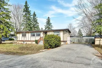 22 LAZY NOL Court, Stittsville - Munster - Richmond, ON K2S 1T5