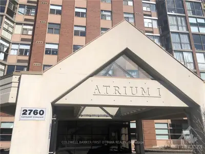 2760 Carousel Crescent 703, Blossom Park - Airport and Area, ON K1T 2N4