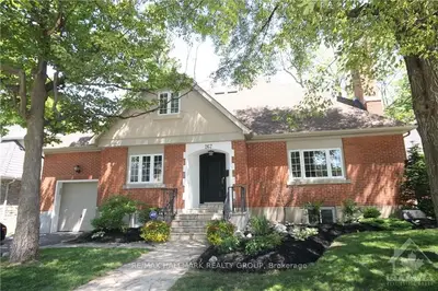 267 HARMER Avenue S, Dows Lake - Civic Hospital and Area, ON K1Y 0V8