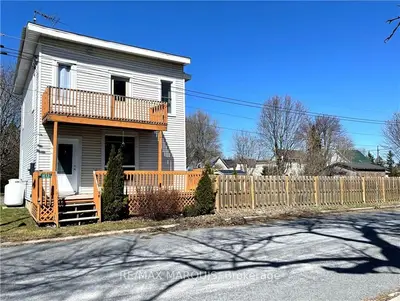 16331 HENRY Street, North Stormont, ON K0C 1C0