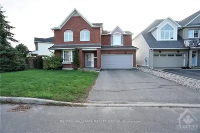 2094 AVEBURY Drive, Orleans - Cumberland and Area, ON K4A 4G2