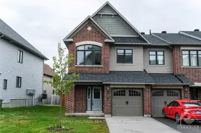 123 SWEETWATER Lane, Kanata, ON K2T 0L3