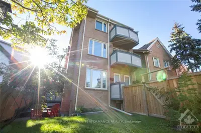 2 COLUMBUS Avenue 13, Overbrook - Castleheights and Area, ON K1K 1R3