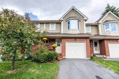 394 VALADE Crescent, Orleans - Cumberland and Area, ON K4A 2W1