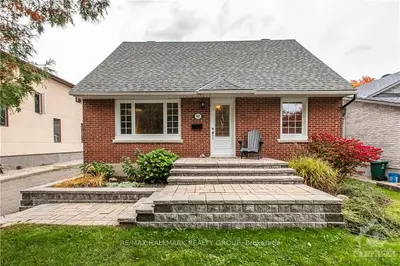 943 MOUNTAINVIEW Avenue, Britannia Heights - Queensway Terrace N and Area, ON K2B 5G3