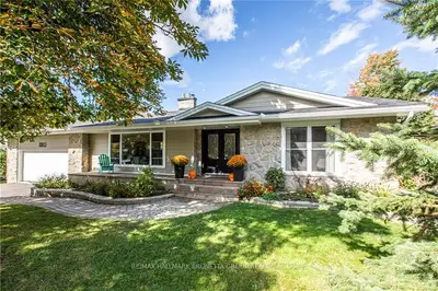 1305 DOWLER Avenue, Alta Vista and Area, ON K1H 7R9