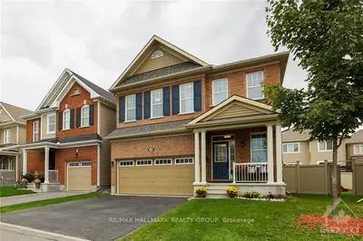 60 ESCALLONIA Court, Stittsville - Munster - Richmond, ON K2S 1B9
