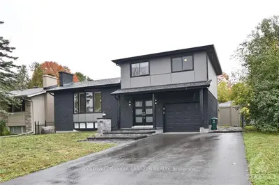 3025 RANKIN Street, Billings Bridge - Riverside Park and Area, ON K1V 8L2