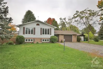 7870 SKYLARK Street, Greely - Metcalfe - Osgoode - Vernon and Area, ON K0A 3J0