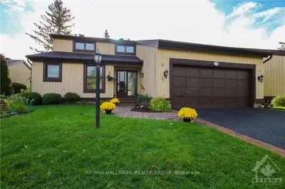 32 SPYGLASS Ridge 16, Stittsville - Munster - Richmond, ON K2S 1R6