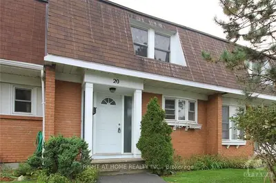 920 DYNES Road 20, Mooneys Bay - Carleton Heights and Area, ON K2C 0G8