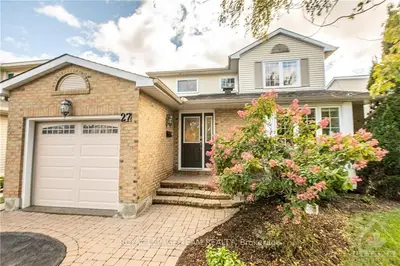 27 PINETRAIL Crescent, South of Baseline to Knoxdale, ON K2G 5A5