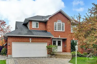 3509 WYMAN Crescent, Hunt Club - Windsor Park Village and Area, ON K1V 0Y8