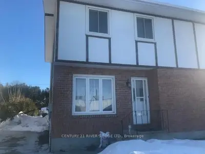 12 FRENCH Avenue, South Stormont, ON K0C 1P0