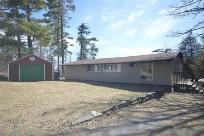 42 A&B OLD MATAWATCHAN Road, Greater Madawaska, ON K0J 1H0
