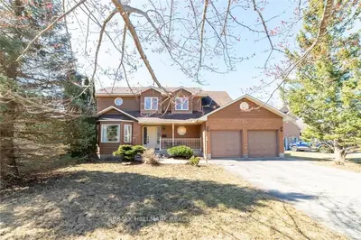 24 CARIBOU Avenue, Stittsville - Munster - Richmond, ON K2S 1M8