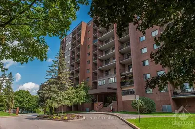 2650 SOUTHVALE Crescent 413, Elmvale Acres and Area, ON K1B 4S9