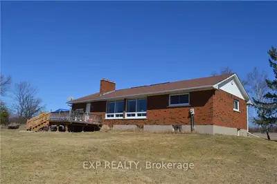 26 FREAMO Lane, Admaston/Bromley, ON K7V 3Z5
