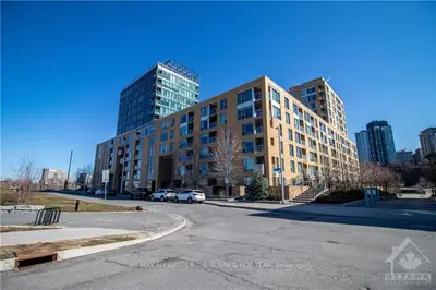 250 Lett Street 613, West Centre Town, On K1r 0a8