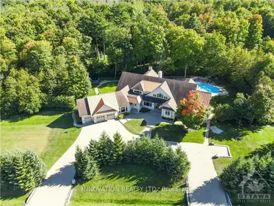1634 LANDEL Drive, Kanata, ON K2W 1C1