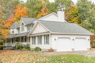 101 SCOTTWOOD Grove, Constance Bay - Dunrobin - Kilmaurs - Woodlawn, ON K0A 1T0