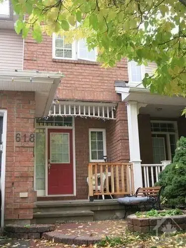 618 WILD SHORE Crescent, Blossom Park - Airport and Area, ON K1V 1T3