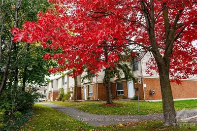 840 CAHILL Drive W 28, Hunt Club - Windsor Park Village and Area, ON K1V 9K5