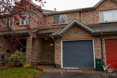 1649 Greywood Drive, Orleans - Convent Glen and Area, ON K1C 7L9