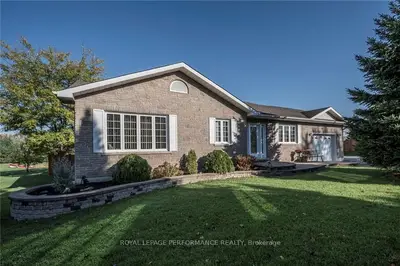 16275 COUNTY 36 Road, South Stormont, ON K0C 1P0