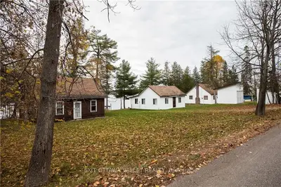 754 Forest Park Road, Laurentian Valley, ON K8A 6W2