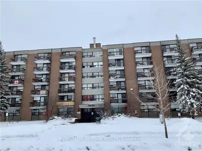 2920 Fairlea Crescent 111, Hunt Club - South Keys And Area, On K1v 8t9