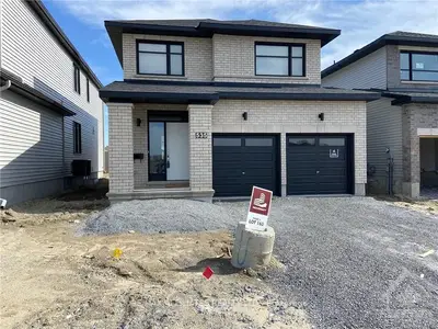 535 HONEYLOCUST Avenue, Kanata, ON K2S 1B9