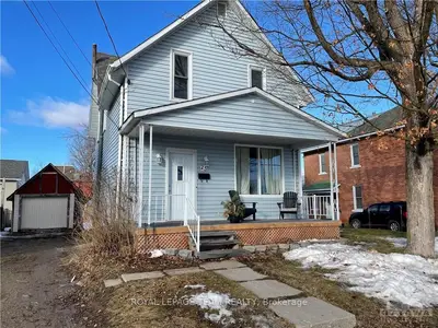 23 GOULD Street, Whitewater Region, ON K0J 1K0