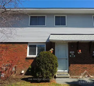1462 HEATHERINGTON Road G, Hunt Club - South Keys and Area, ON K1V 6S1