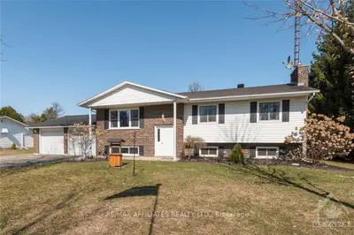662 KITLEY LINE 3 Road, Elizabethtown-Kitley, ON K0G 1G0
