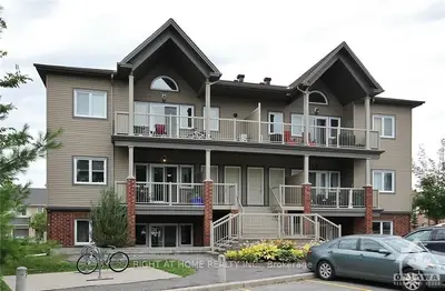 140 MOCHA C, Blossom Park - Airport and Area, ON K1T 0K5
