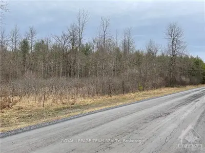 8589 MCCLINTON Road, Stittsville - Munster - Richmond, ON K0A 1B0