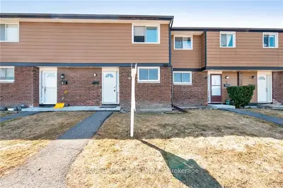 7 BELLMAN Drive, South of Baseline to Knoxdale, ON K2H 8S3