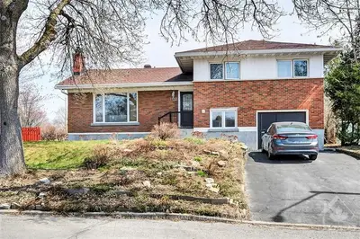 1133 WHITMORE Avenue B, Belair Park - Copeland Park and Area, ON K2C 2N6