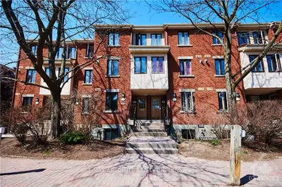11 SHEBA, Manor Park - Cardinal Glen and Area, ON K1K 4K8