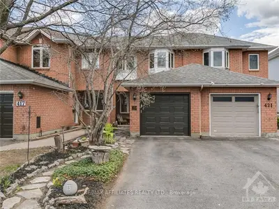 419 LAWLER Crescent, Orleans - Cumberland and Area, ON K4A 3X9