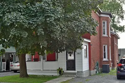 387 HENRY Street W, Prescott, ON K0E 1T0
