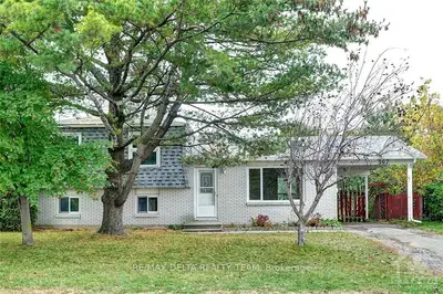 397 Phoenix Crescent, Orleans - Cumberland And Area, On K1e 1v6