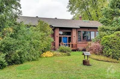 803 FLYNN Road, North Grenville, ON K0G 1J0