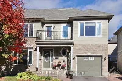 63 EMERALD POND, Blossom Park - Airport and Area, ON K1T 0C3