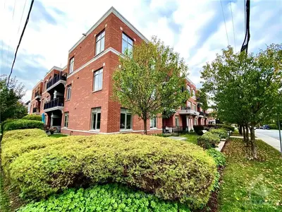 950 MARGUERITE Avenue 203, Overbrook - Castleheights and Area, ON K1K 3T8
