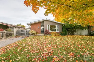 2428 JOLIFFE Street, Elmvale Acres and Area, ON K1G 1G9