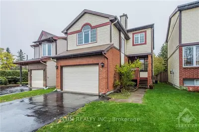 3 ROSEGARDEN Crescent, Hunt Club - South Keys and Area, ON K1T 3B3